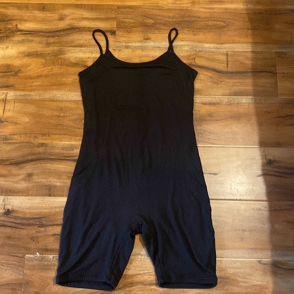 Bumpsuit - The Alexa Maternity Romper - Picture 3 of 3